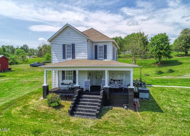 Property at 103 Highland St, Surgoinsville, TN 37873, 3 beds, 1 bath