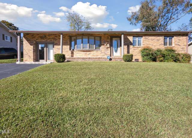 Property at 1936 Sand St, Kingsport, TN 37660, 3 beds, 2 baths