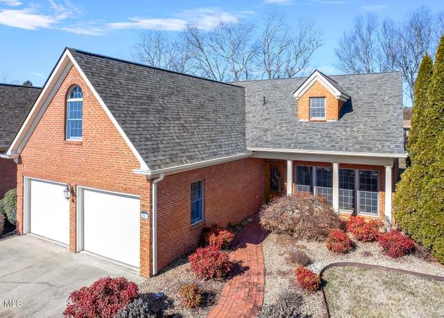Property at 220 Southwind Cir #1, Greeneville, TN 37743, 3 beds, 3.5 baths