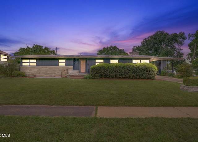 Property at 2011 Bruce St, Kingsport, TN 37664, 3 beds, 1.5 baths