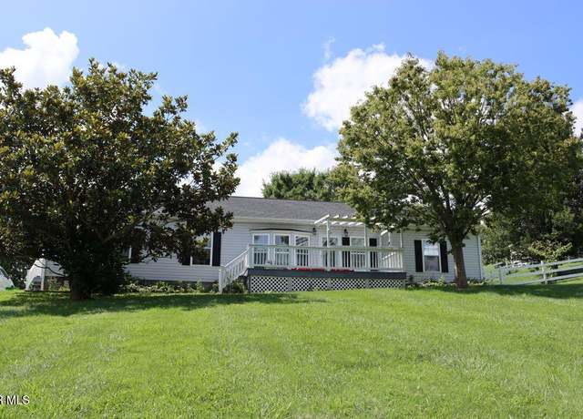 Property at 17977 Overlook Dr Dr, Abingdon, VA 24210, 3 beds, 2.5 baths