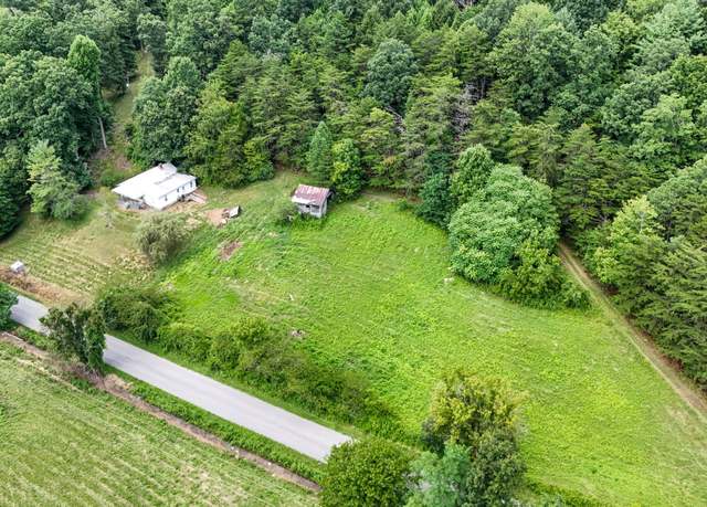 Property at 501 Denton Valley Rd, Bristol, TN 37620, 3 beds, 2 baths