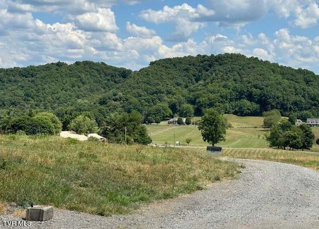 Property at 17470 Celebrity Ln, Abingdon, VA 24211