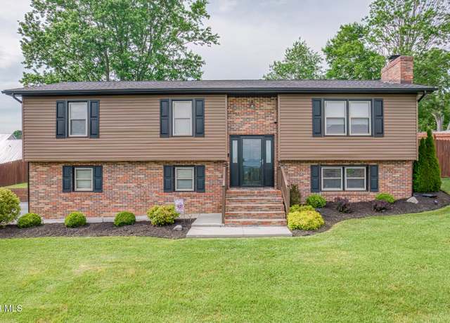 Property at 115 Dover Ln, Bristol, TN 37620, 3 beds, 2.5 baths