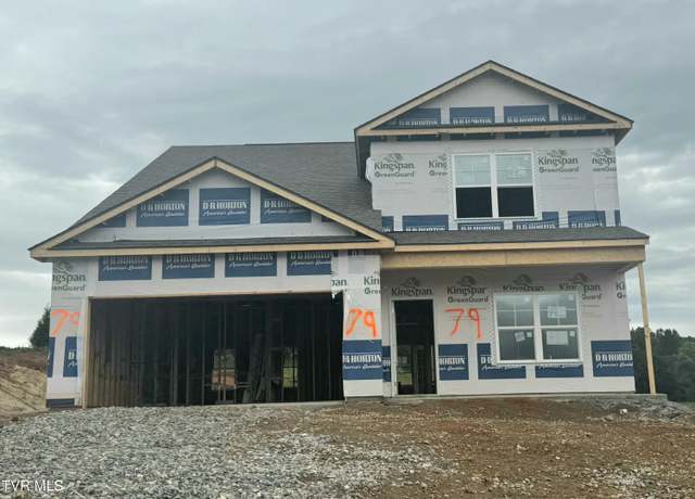 Property at 816 Pinhoti Street St, Johnson City, TN 37604, 4 beds, 2.5 baths
