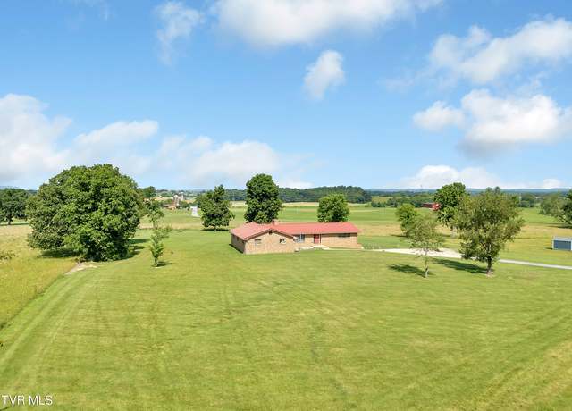 Property at 10960 Lonesome Pine Trail Trl, Bulls Gap, TN 37711, 3 beds, 2 baths