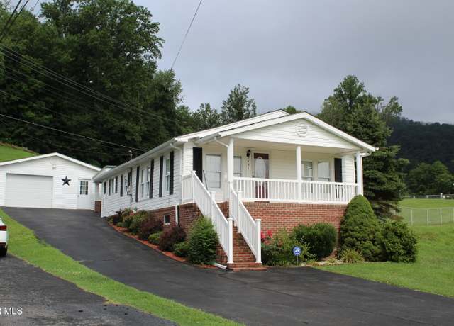 Property at 791 Kentucky St, Pennington Gap, VA 24277, 2 beds, 1 bath