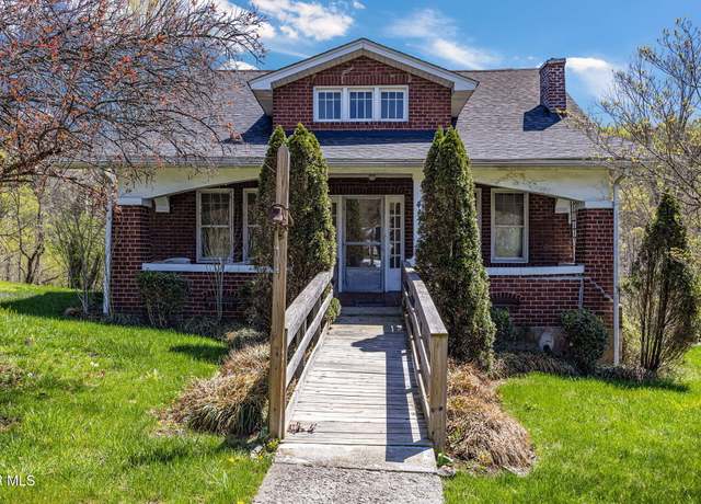 Property at 41144 Morgan Ave, Pennington Gap, VA 24277, 4 beds, 1 bath