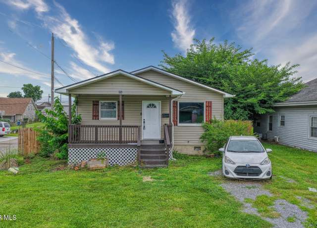 Property at 954 Maple St, Kingsport, TN 37660, 3 beds, 1 bath