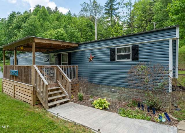 Property at 481 Fox Hollow Holw, Mountain City, TN 37683, 2 beds, 2 baths