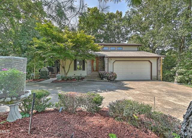 Property at 230 Charlie Ave, Piney Flats, TN 37686, 5 beds, 4 baths