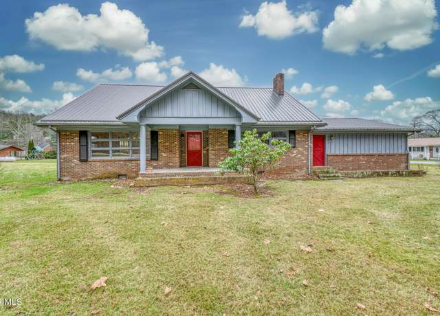 Property at 141 Fairground Ln, Mountain City, TN 37683, 4 beds, 2 baths