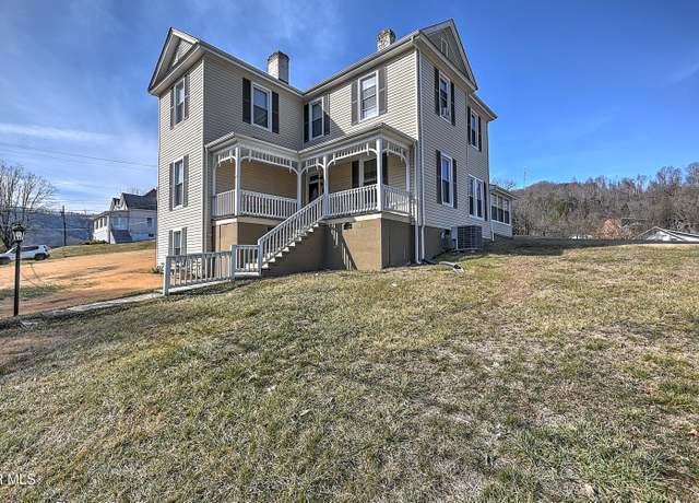 Property at 196 Cypress St, Gate City, VA 24251, 4 beds, 2 baths