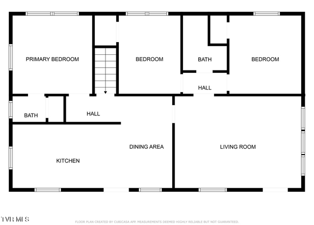 Property at 1050 Cooper St, Kingsport, TN 37665, 3 beds, 1.5 baths