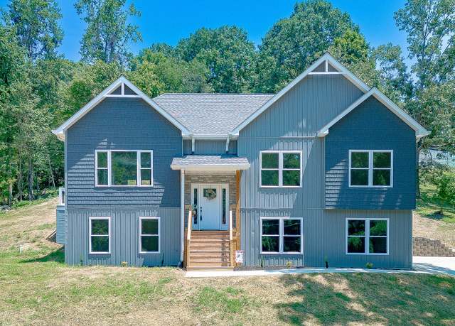 Property at 210 Wadlow Gap Rd, Kingsport, TN 37660, 2 beds, 3 baths