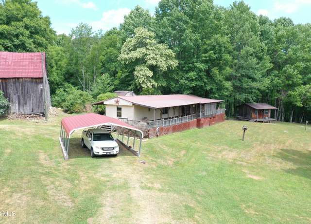Property at 10702 Redbud Hwy, Honaker, VA 24260, 2 beds, 2 baths