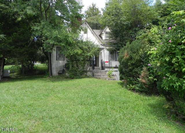Property at 1209 Main St, Rogersville, TN 37857, 3 beds, 1 bath