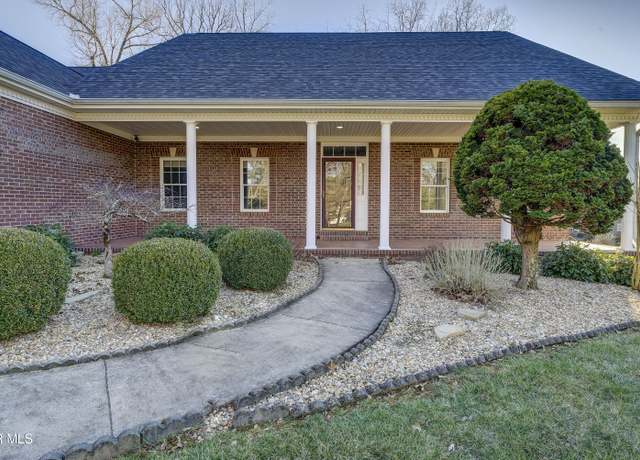 Property at 546 Morse Pvt Rd, Blountville, TN 37617, 4 beds, 3.5 baths