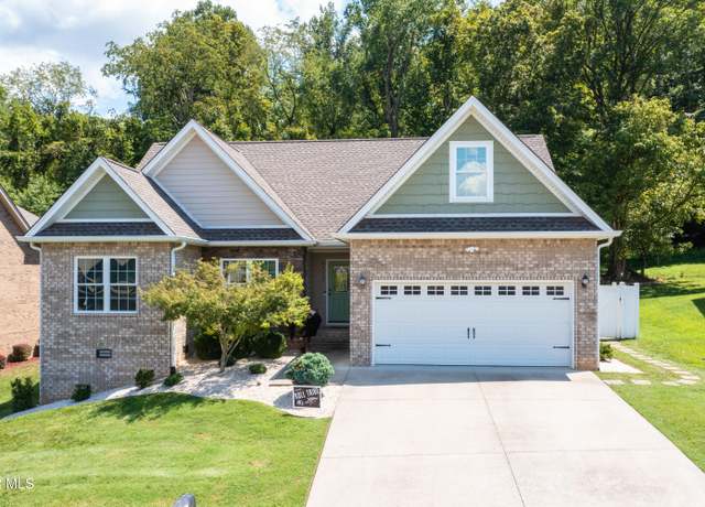 Property at 4272 Anchor Pt, Kingsport, TN 37664, 4 beds, 3 baths