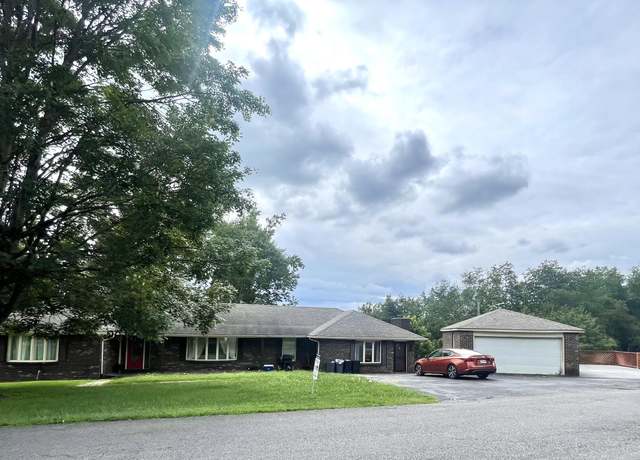 Property at 2713 Warren Dr, Saint Paul, VA 24283, 3 beds, 2.5 baths