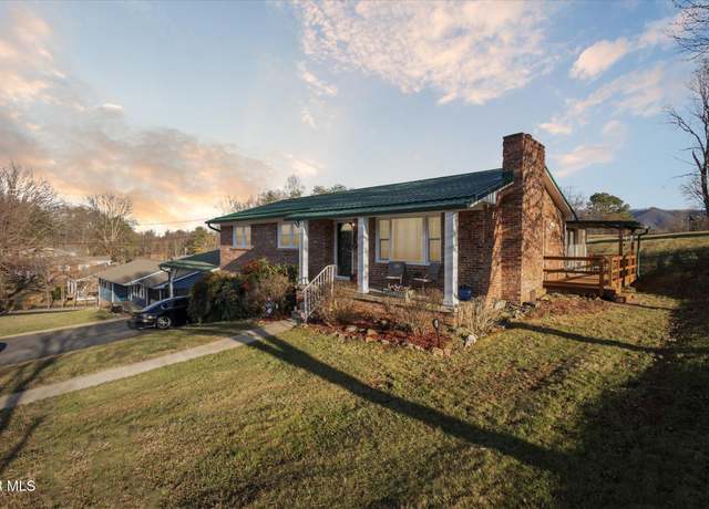 Property at 1921 Glen Echo Rd, Jonesborough, TN 37659, 3 beds, 2 baths