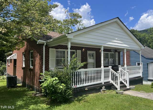 Property at 741 Wood Ave, Big Stone Gap, VA 24219, 2 beds, 1 bath