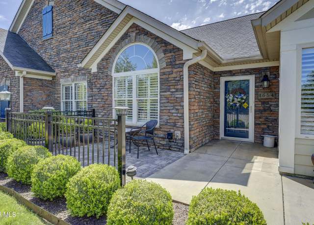 Property at 1654 Hatterdale Farm Rd #1654, Blountville, TN 37617, 2 beds, 2 baths