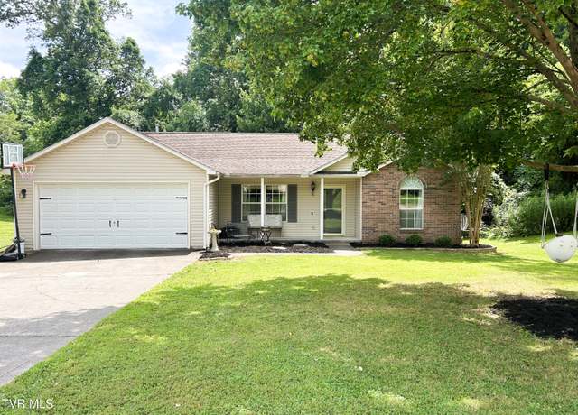 Property at 1032 Sugar Creek Ln, Knoxville, TN 37920, 3 beds, 2 baths