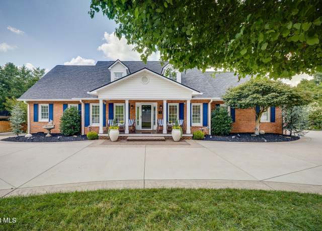 Property at 10 Mcgregor Pl, Johnson City, TN 37604, 4 beds, 5 baths