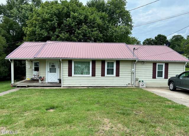 Property at 109 Chestnut St, Greeneville, TN 37745, 2 beds, 2 baths