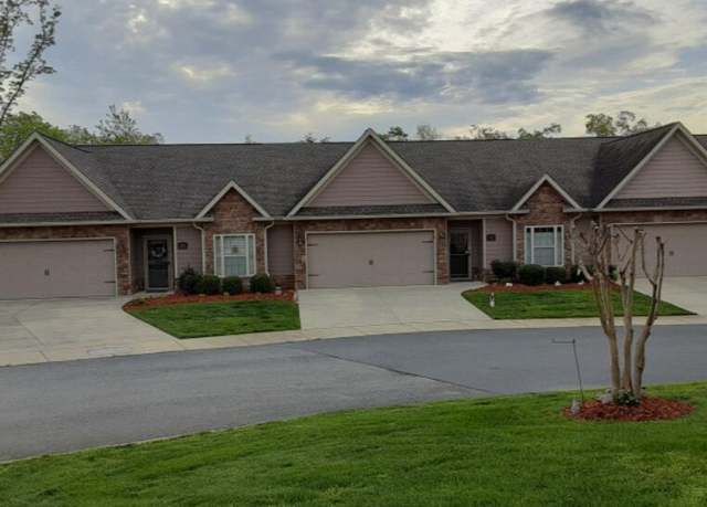 Property at 405 Coldwater Dr #405, Johnson City, TN 37601, 2 beds, 2 baths