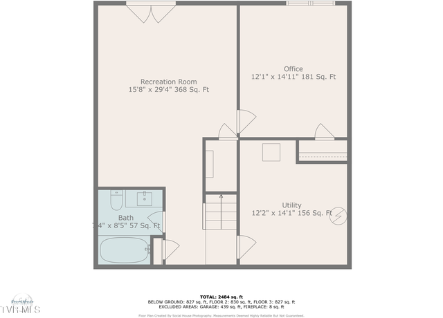 Property at 154 Tucker Ln, Johnson City, TN 37601, 4 beds, 3.5 baths