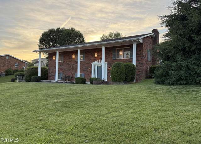 Property at 125 Amhurst Ln, Bristol, TN 37620, 3 beds, 3 baths