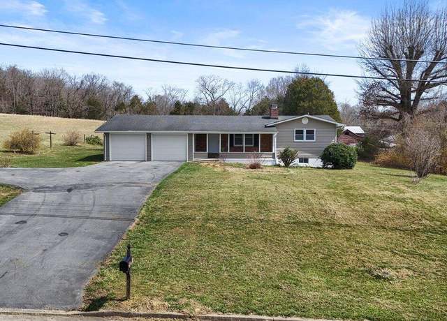 Property at 767 Powder Branch Rd, Elizabethton, TN 37643, 4 beds, 3 baths