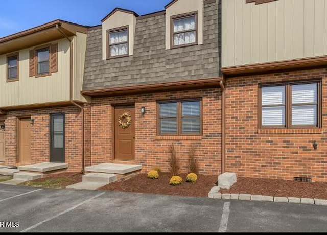 Property at 124 Oakcrest Cir, Bristol, VA 24201, 2 beds, 1.5 baths