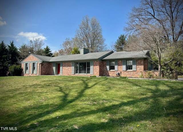 Property at 122 Meadow Road Rd, Bristol, TN 37620, 2 beds, 2.5 baths
