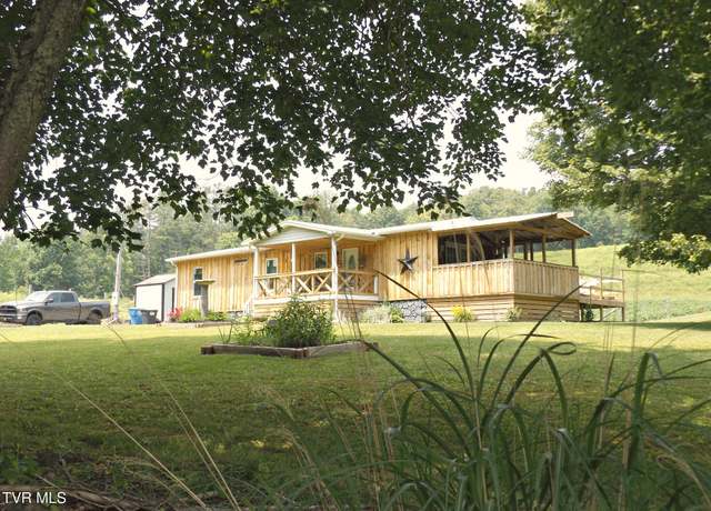 Property at 820 Fairview Rd, Hampton, TN 37658, 2 beds, 1 bath