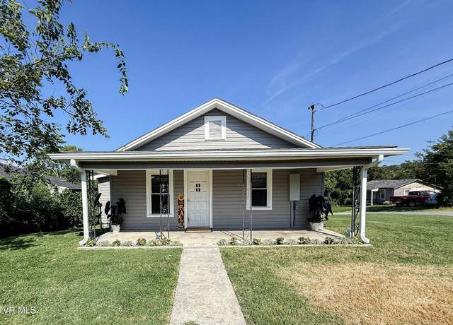 Property at 1415 Saint Louis Street St, Johnson City, TN 37601, 2 beds, 1 bath
