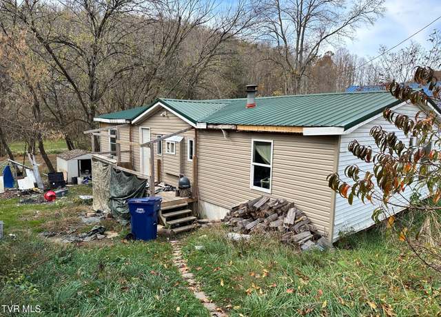 Property at 127 Promise St, Gate City, VA 24251, 3 beds, 1.5 baths