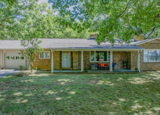 Property at 520 Heritage Ln, Jonesborough, TN 37659, 3 beds, 2.5 baths