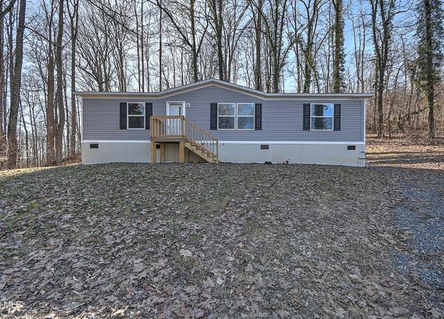 Property at 1410 Highridge Dr, Kingsport, TN 37664, 3 beds, 2 baths