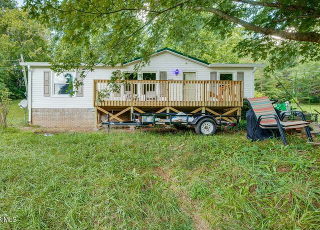Property at 225 Sheets Hollow Rd, Johnson City, TN 37601, 3 beds, 2 baths