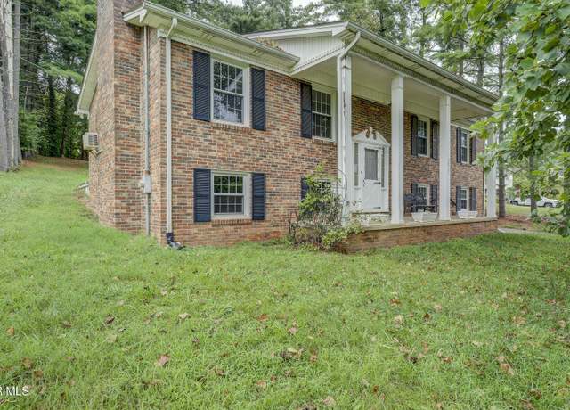 Property at 3017 Winesap Rd, Kingsport, TN 37663, 3 beds, 2 baths