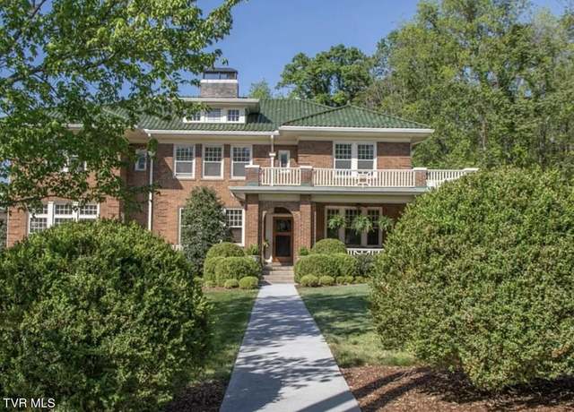 Property at 940 Park St St, Bristol, VA 24201, 4 beds, 2.5 baths