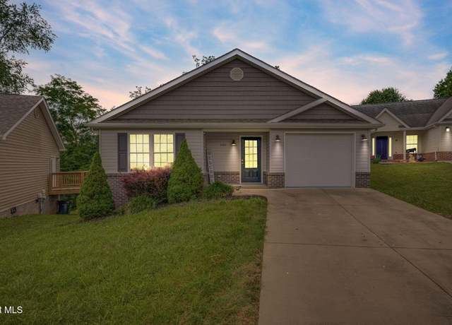 Property at 140 West Wilkshire Pl, Bristol, TN 37620, 2 beds, 2 baths