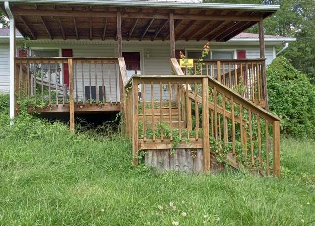 Property at 281 Cook Hollow Rd, Bristol, TN 37620, 3 beds, 1 bath
