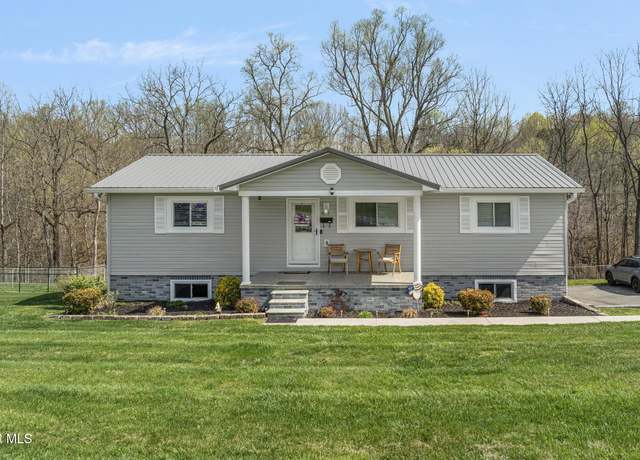 Property at 649 Gap Creek Rd, Elizabethton, TN 37643, 3 beds, 2 baths