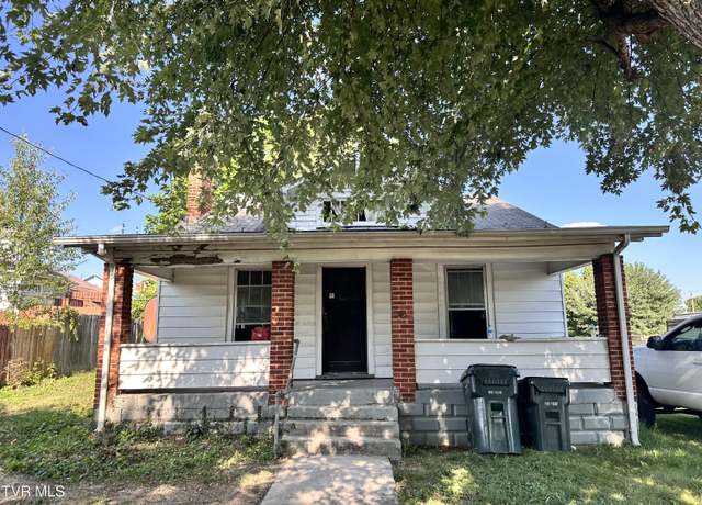 Property at 241 19th St, Bristol, VA 24201, 2 beds, 1 bath