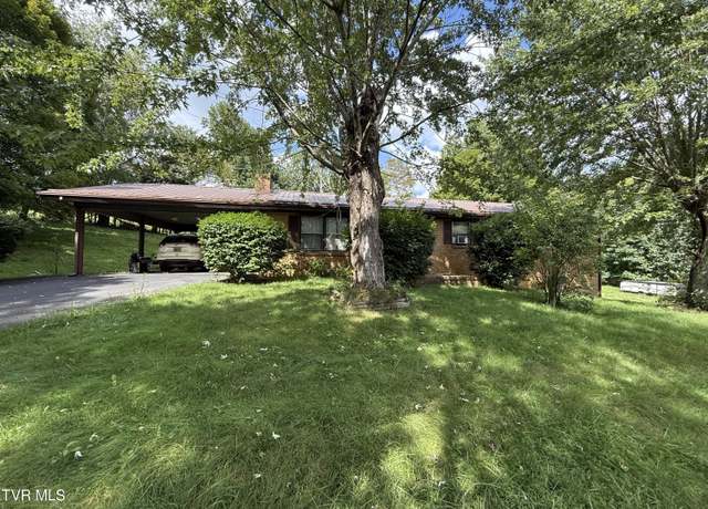 Property at 812 Fairview Rd, Hampton, TN 37658, 3 beds, 2 baths