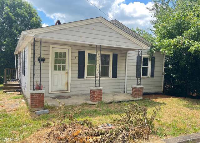 Property at 113 Chapel St, Greeneville, TN 37743, 3 beds, 2 baths